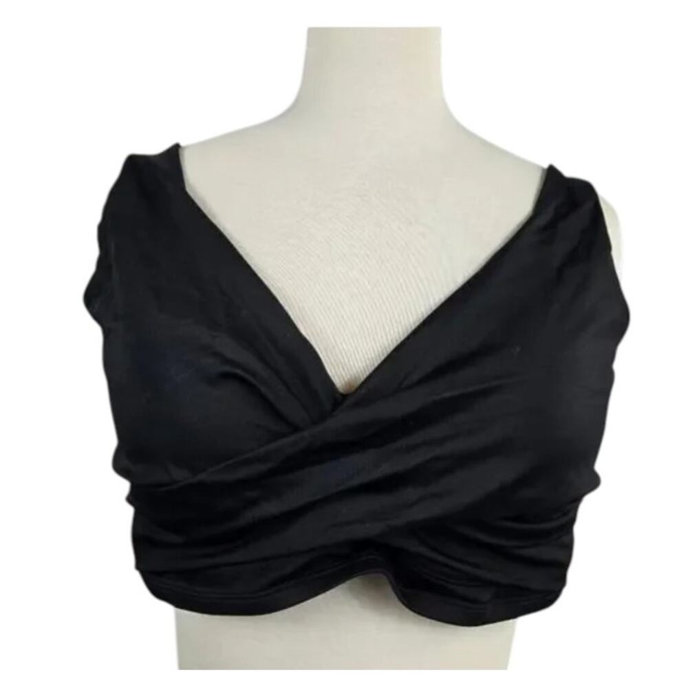 Swimsuits for all Twist Front Bikini Top Black Size 18